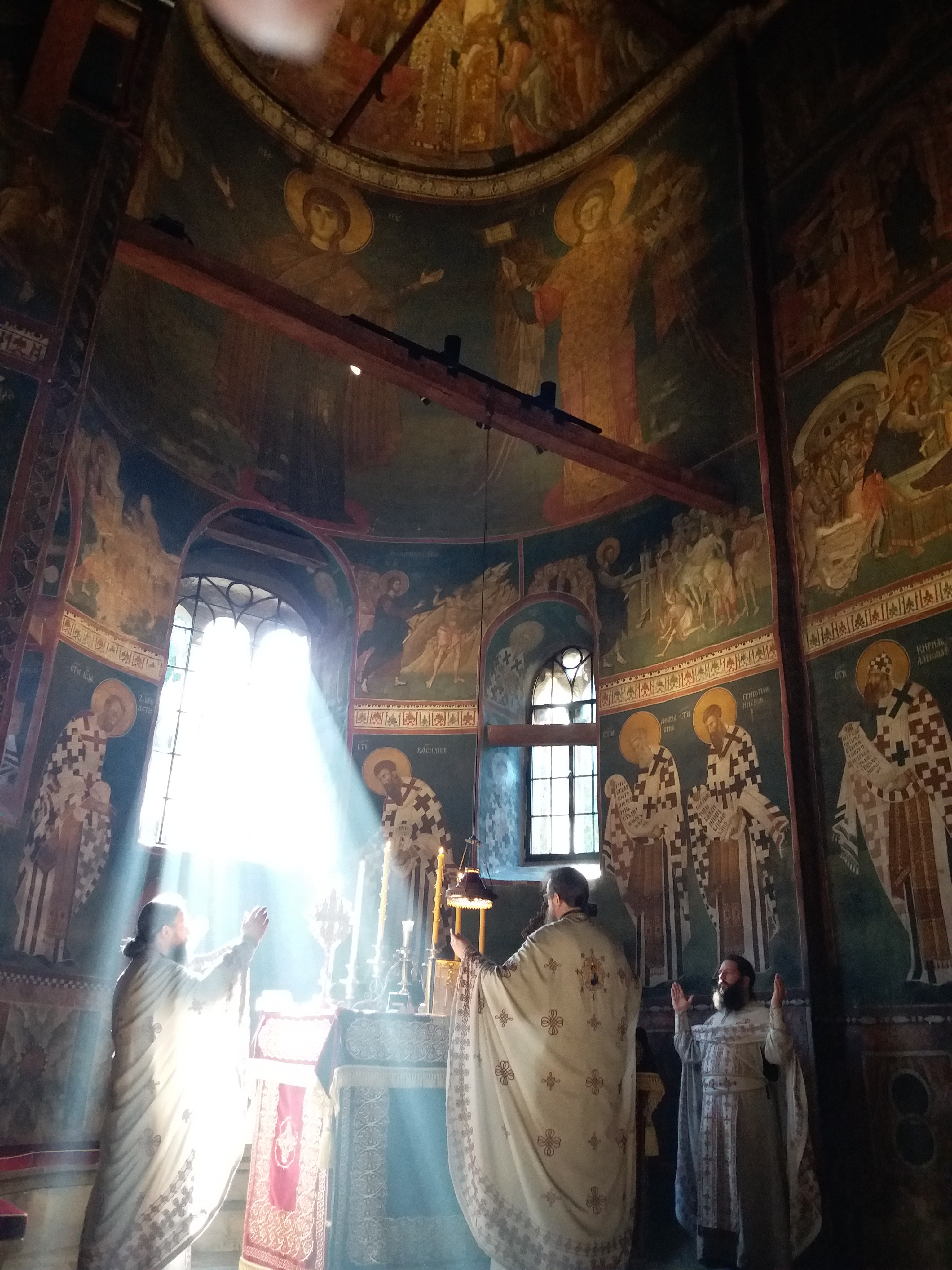 Light in Churches in Byzantium and Beyond