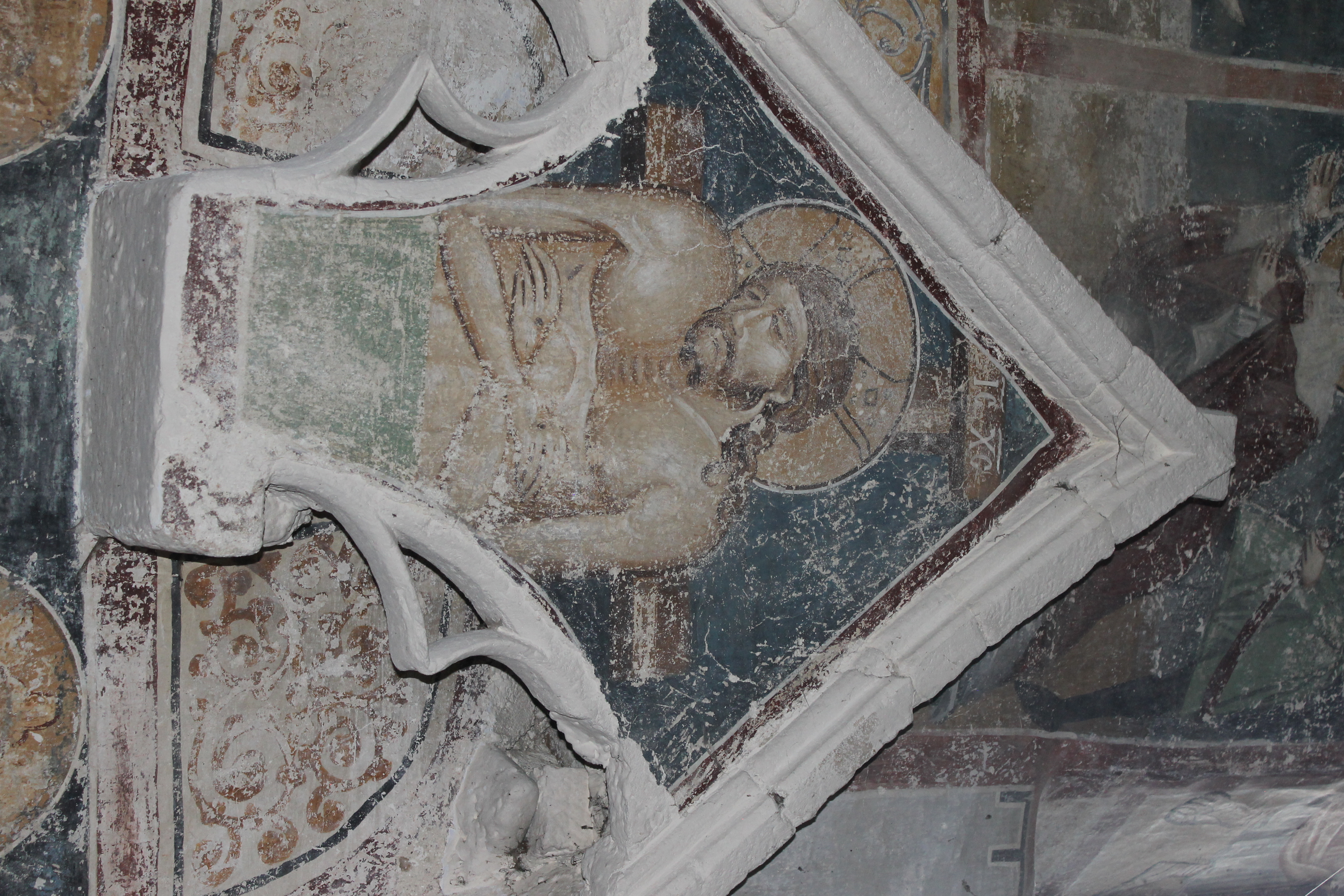 The Man of Sorrows, sedilia, the fortified church at Dârlos, Romania, 15th century (source: M. Anghel)