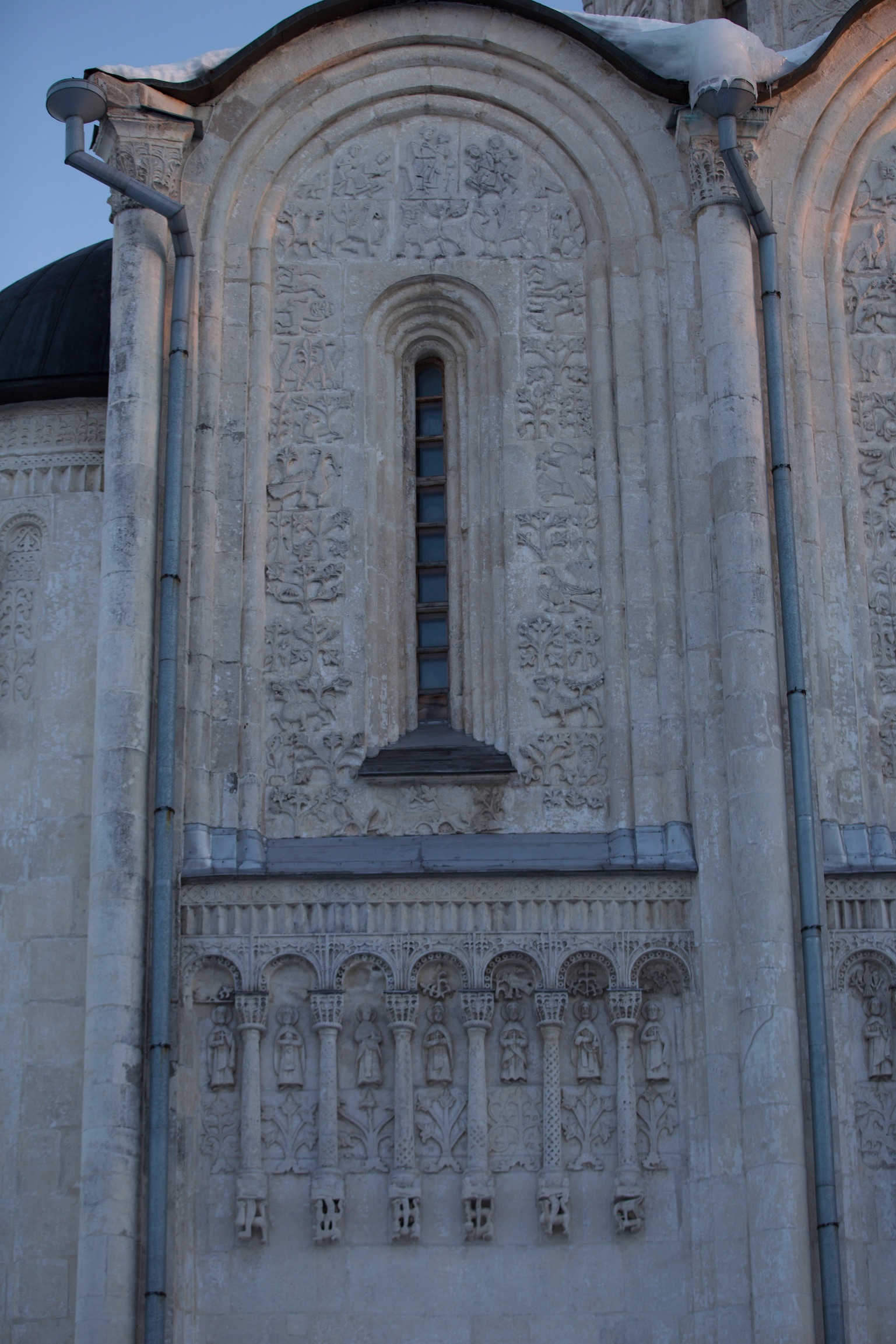 View of north façade left zakomara, Vsevolod III with his five sons, Cathedral of St. Demetrios, 1193-97, Vladimir (source: J. Willson)