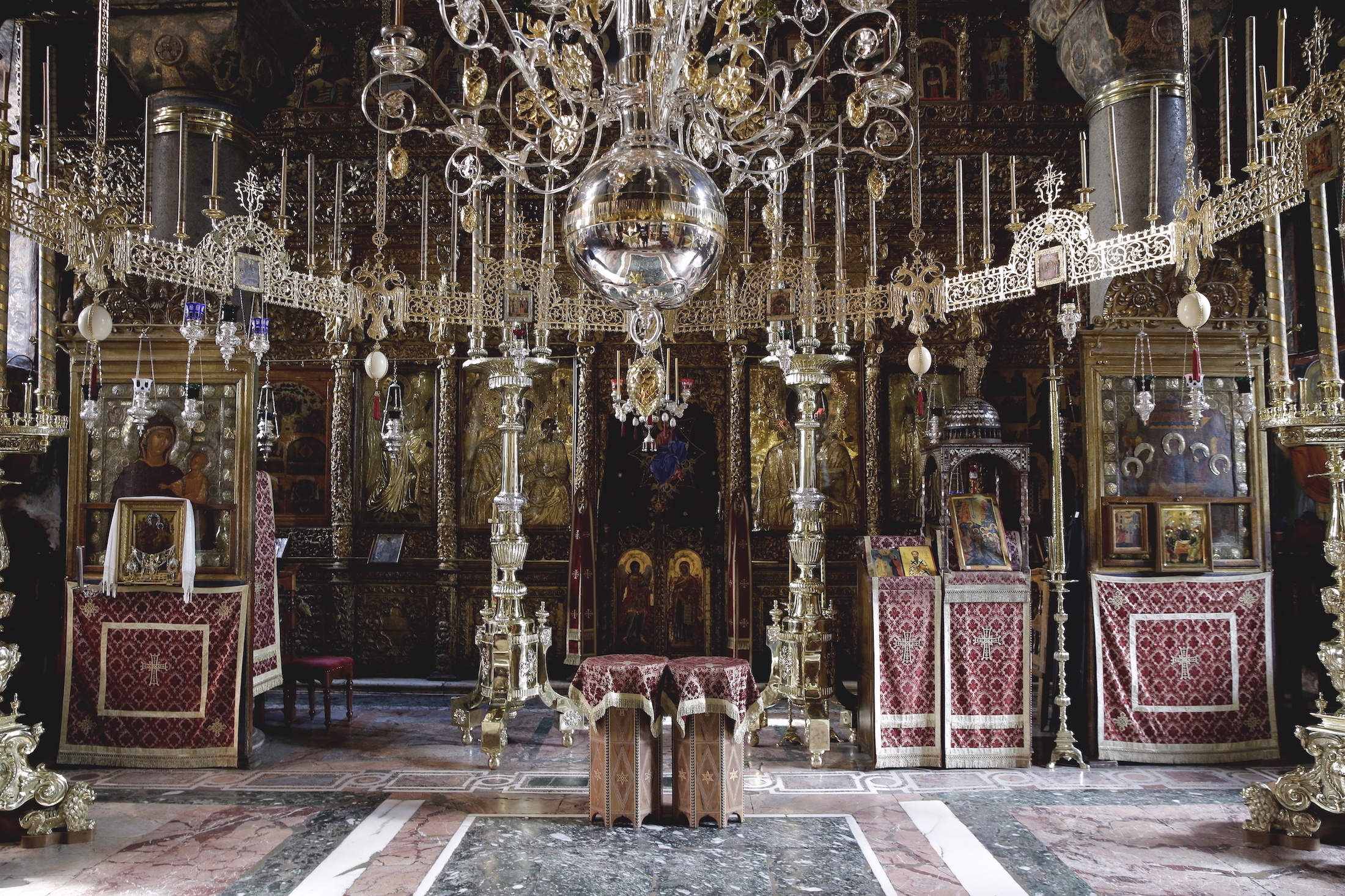 Interior view of the Katholikon (main church) of Vatopedi Monastery (source: Archive of Mount Athos Center)