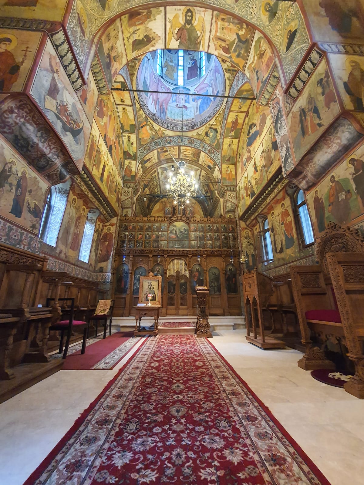 St Antim Monastery - The Parekklesion (Inside View from the West). (source: Octavian-Adrian Negoiță)