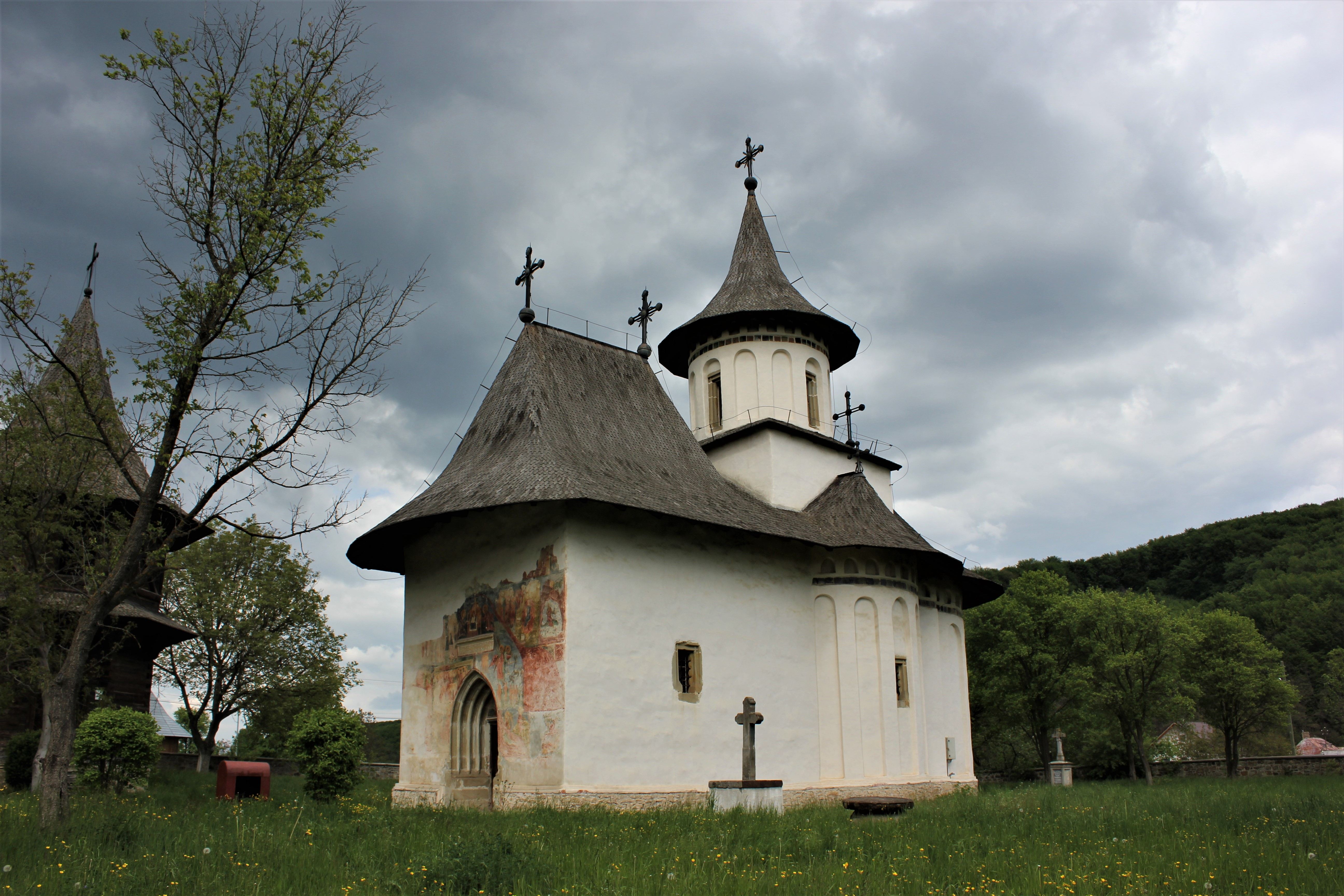 Church of the Holy Cross, exterior view from southwest, built 1487, Pătrăuţi, Moldavia, modern Romania (source: A. I. Sullivan)