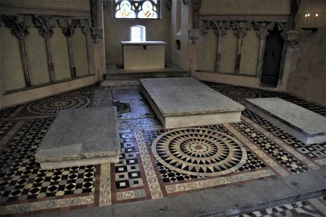 Mausoleum of the Grand Masters in the Chapel of St. Anne, Malbork, Poland, 15th century, sculpted limestone (source: G. Leighton)