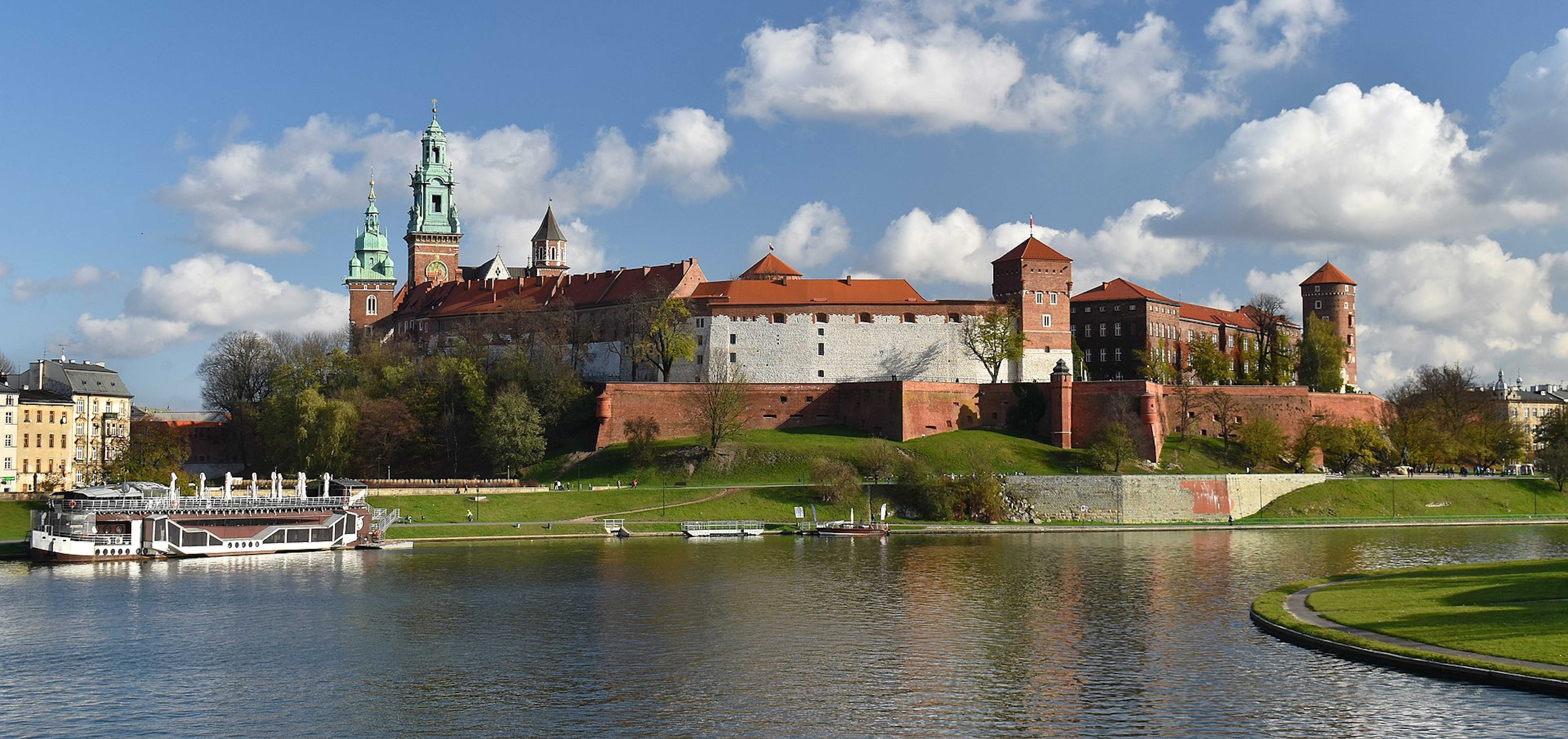 Wawel Castle, Kraków. Source: Wikipedia Commons 