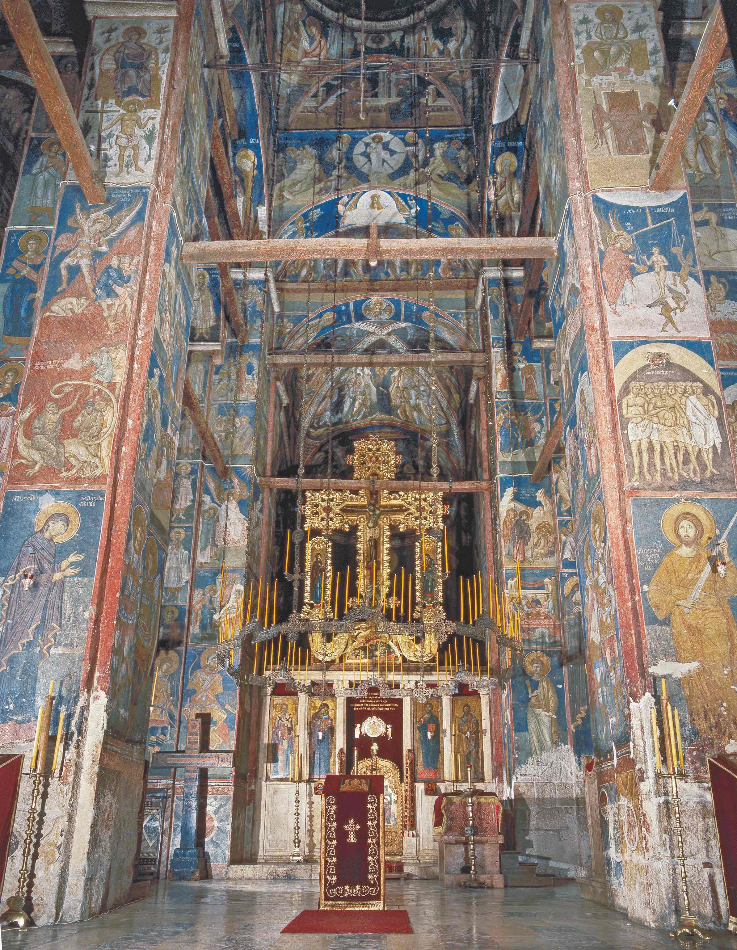 Eastern-view of the interior, Church of Christ Pantkorator, Dečani Monastery, mid-14th century (source: Platoneum Publishing)