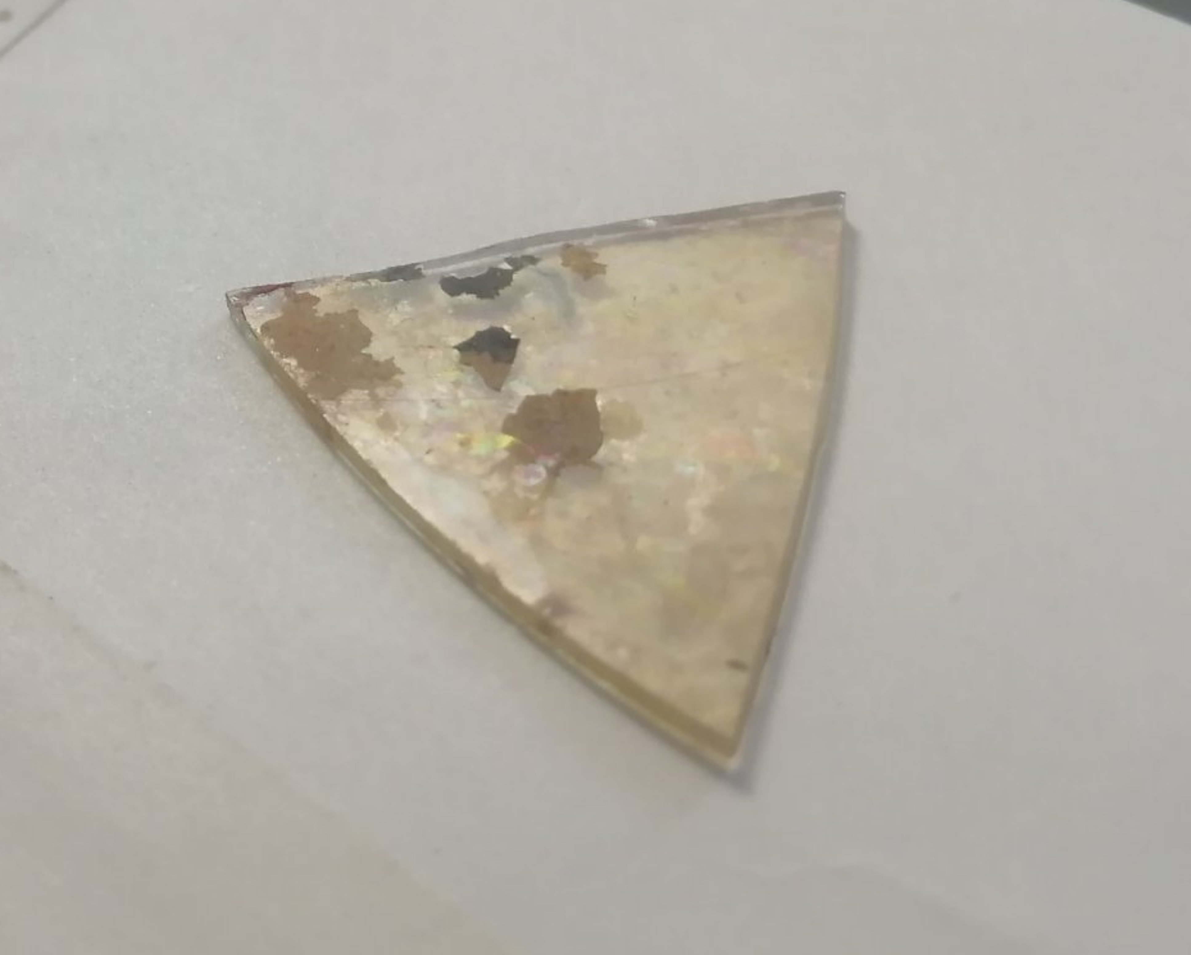 Piece of glass from the main dome, collection of the architect Đurđe Bošković (source: J. Ćirić)